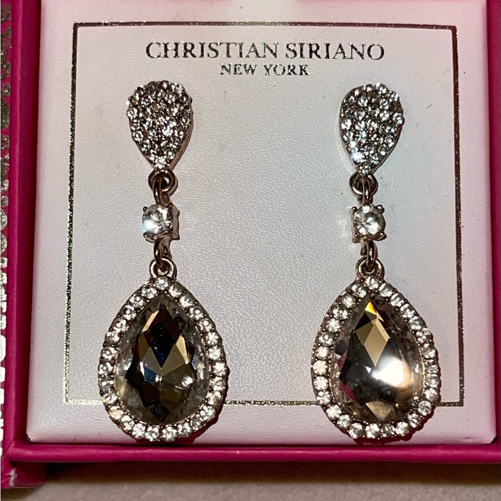 Christian Siriano Elegant Drop Earrings - Picture 2 of 4